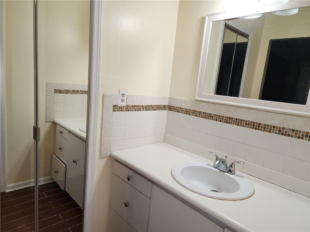 7001 Environ Boulevard 604