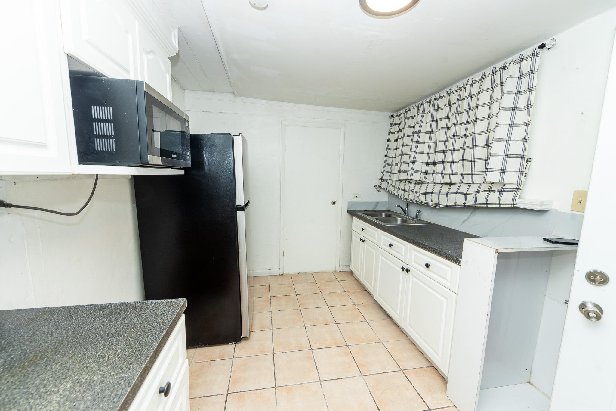 1230 NW 180th Terrace