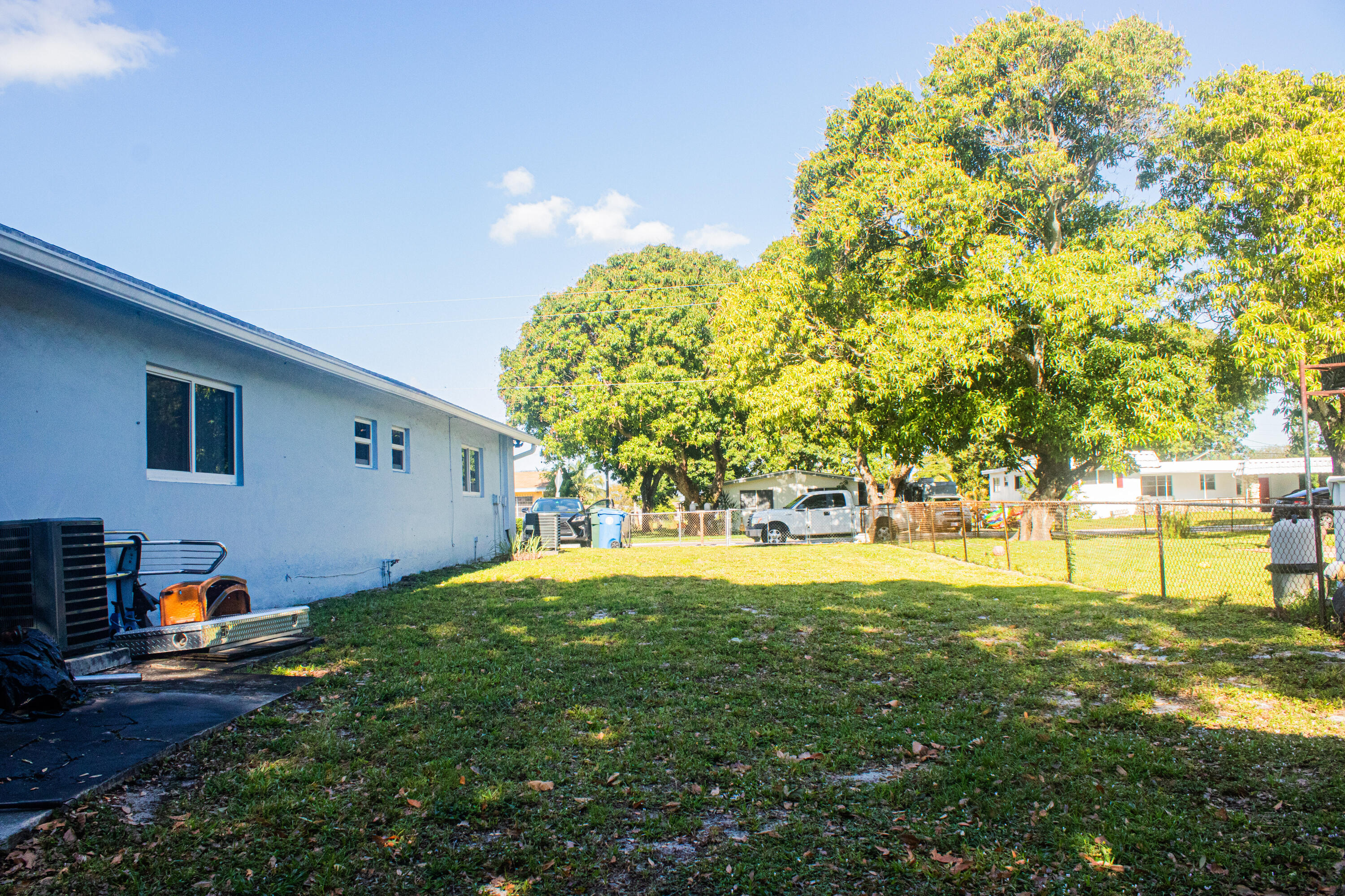 2710 NW 24th Avenue 1-2