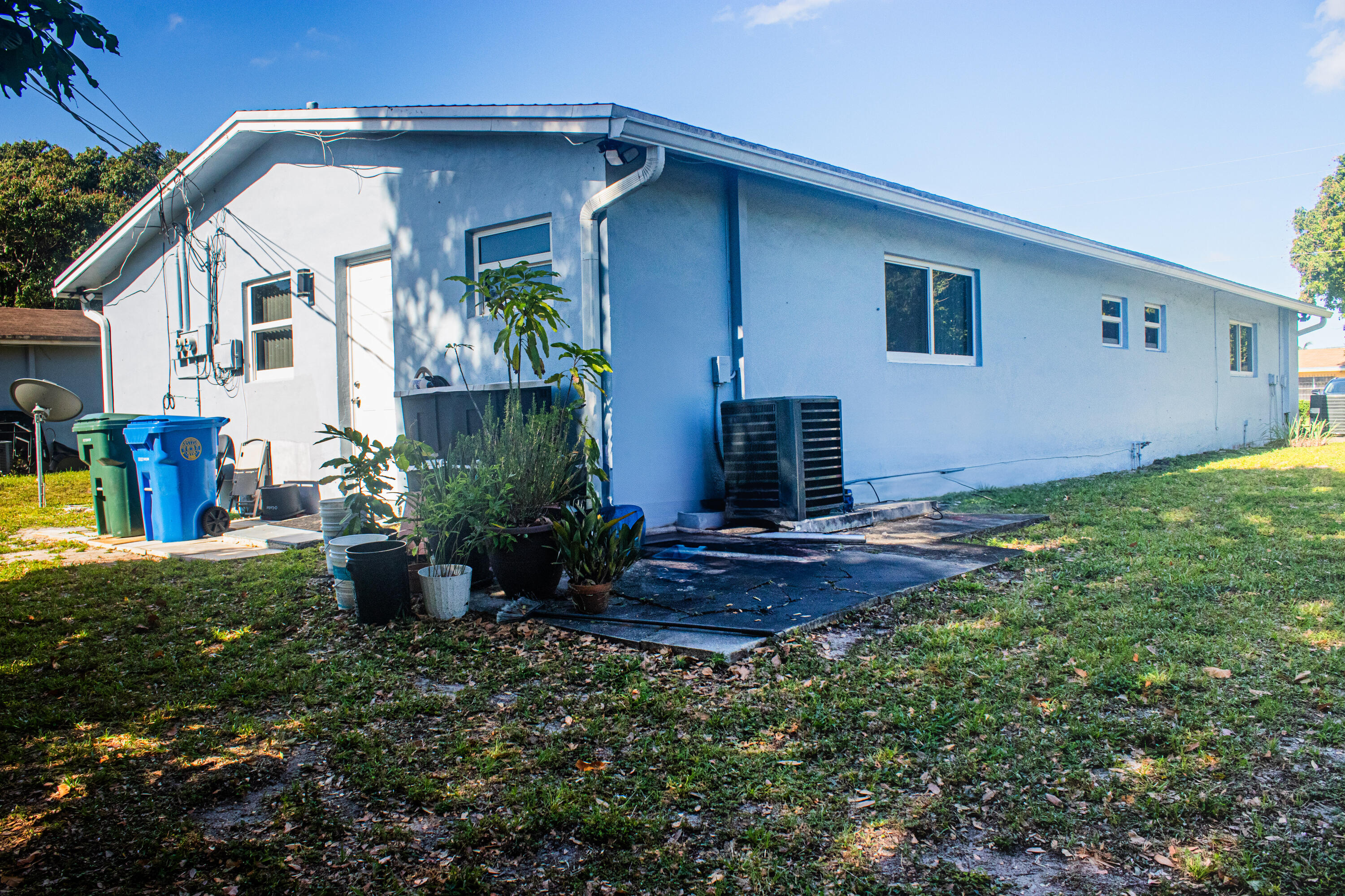 2710 NW 24th Avenue 1-2