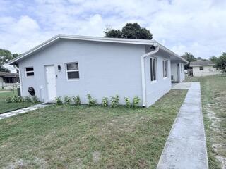 2710 NW 24th Avenue 1-2