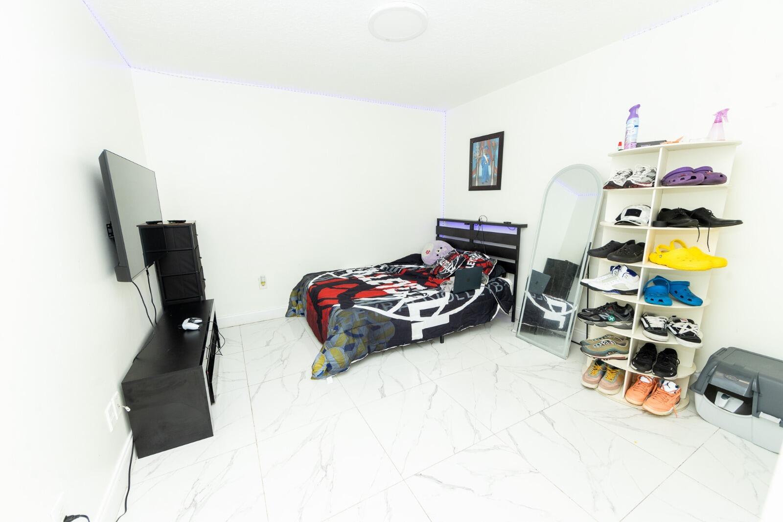 783 NE 127th Street