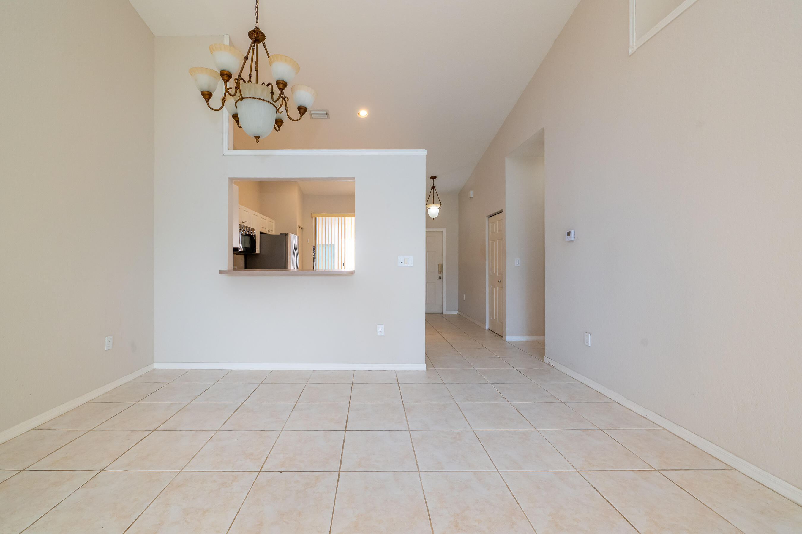 2590 E Aragon Boulevard 2