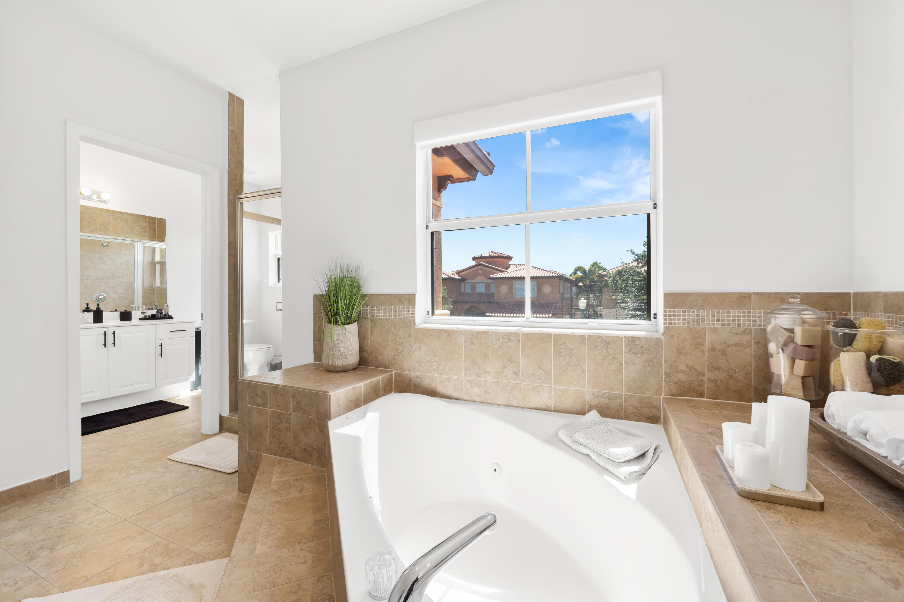 2760 SW 156th Place