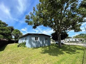 2900 NW 5th Court