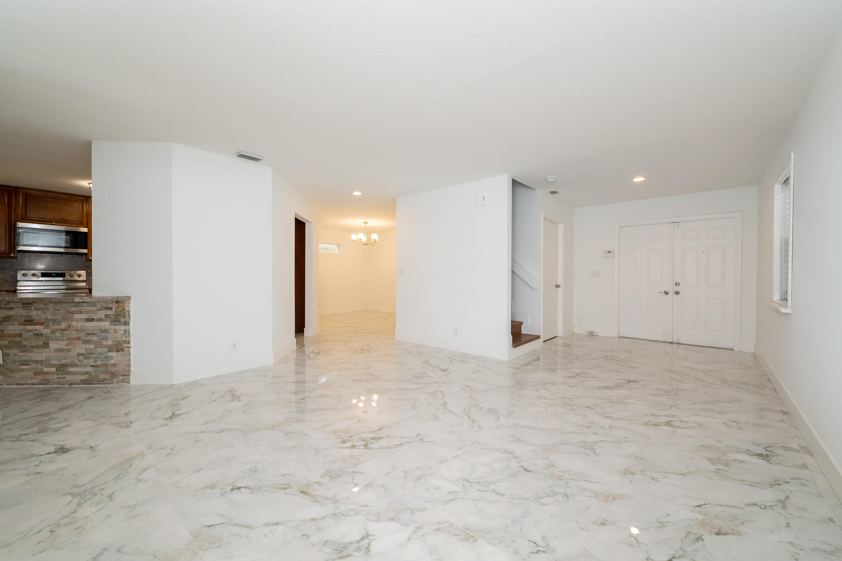 2379 NW 33rd Terrace