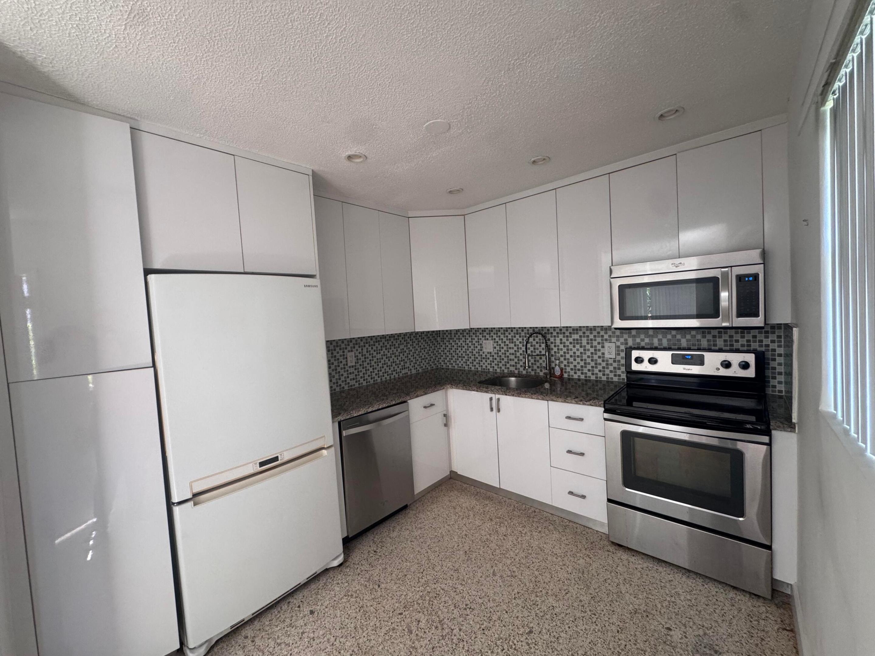 570 NE 64th Street Unit 4