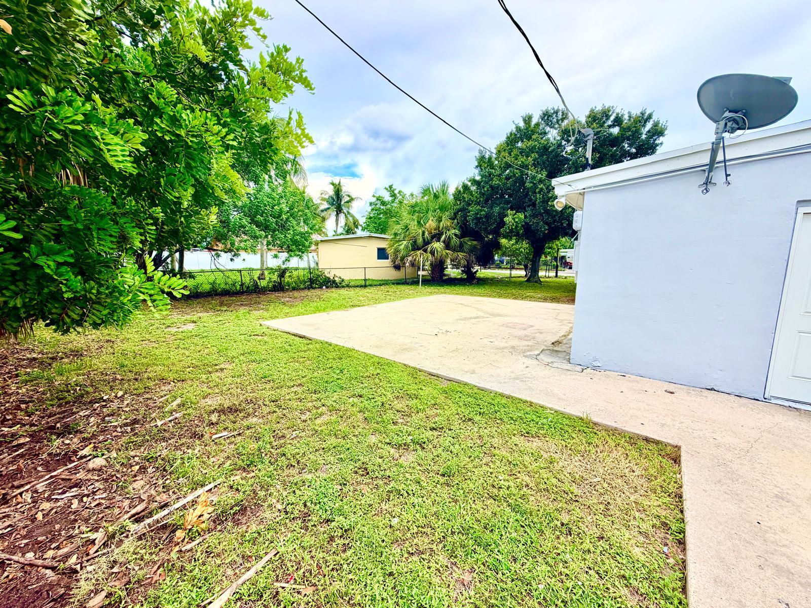 205 NW 33rd Avenue