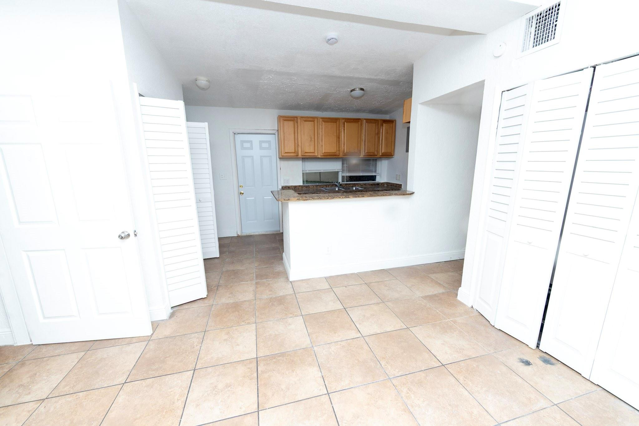 205 NW 33rd Avenue