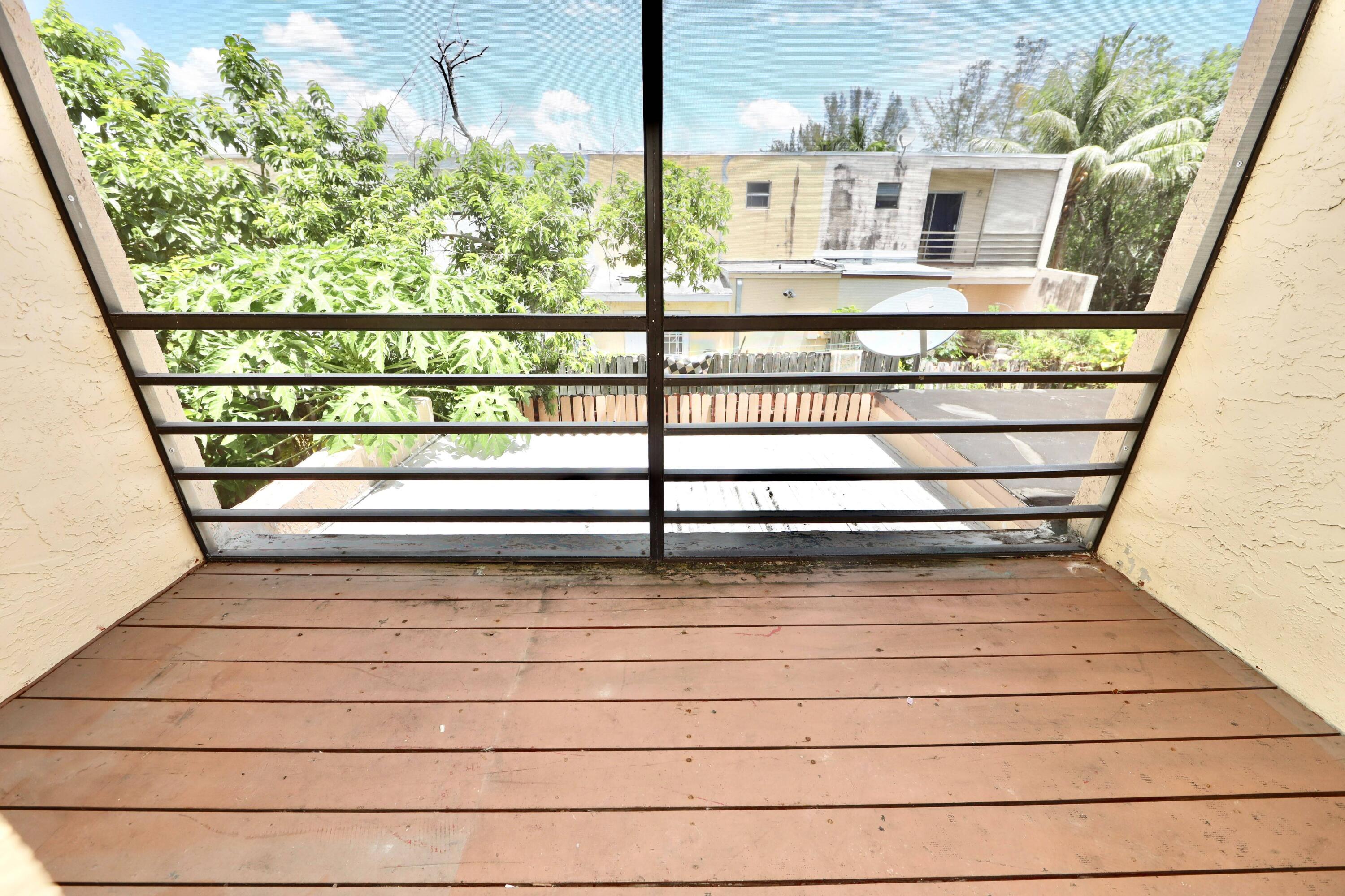 5953 NW 24th Court