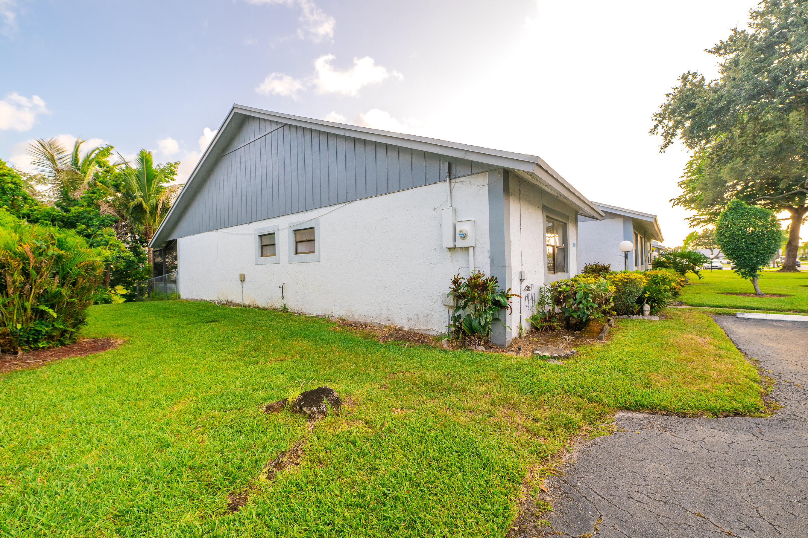 6020 NW 3rd Street 6020