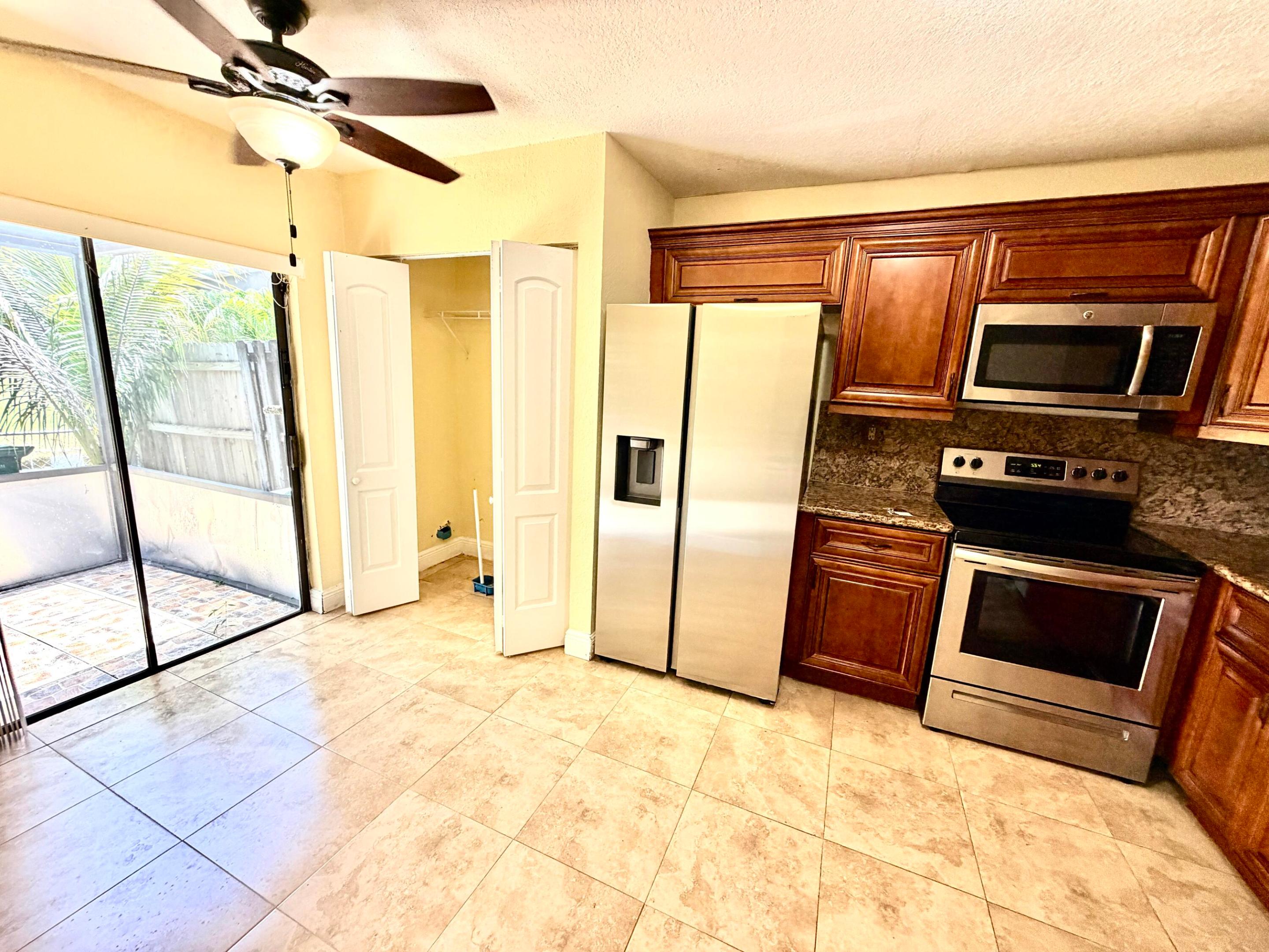 6020 NW 3rd Street 6020