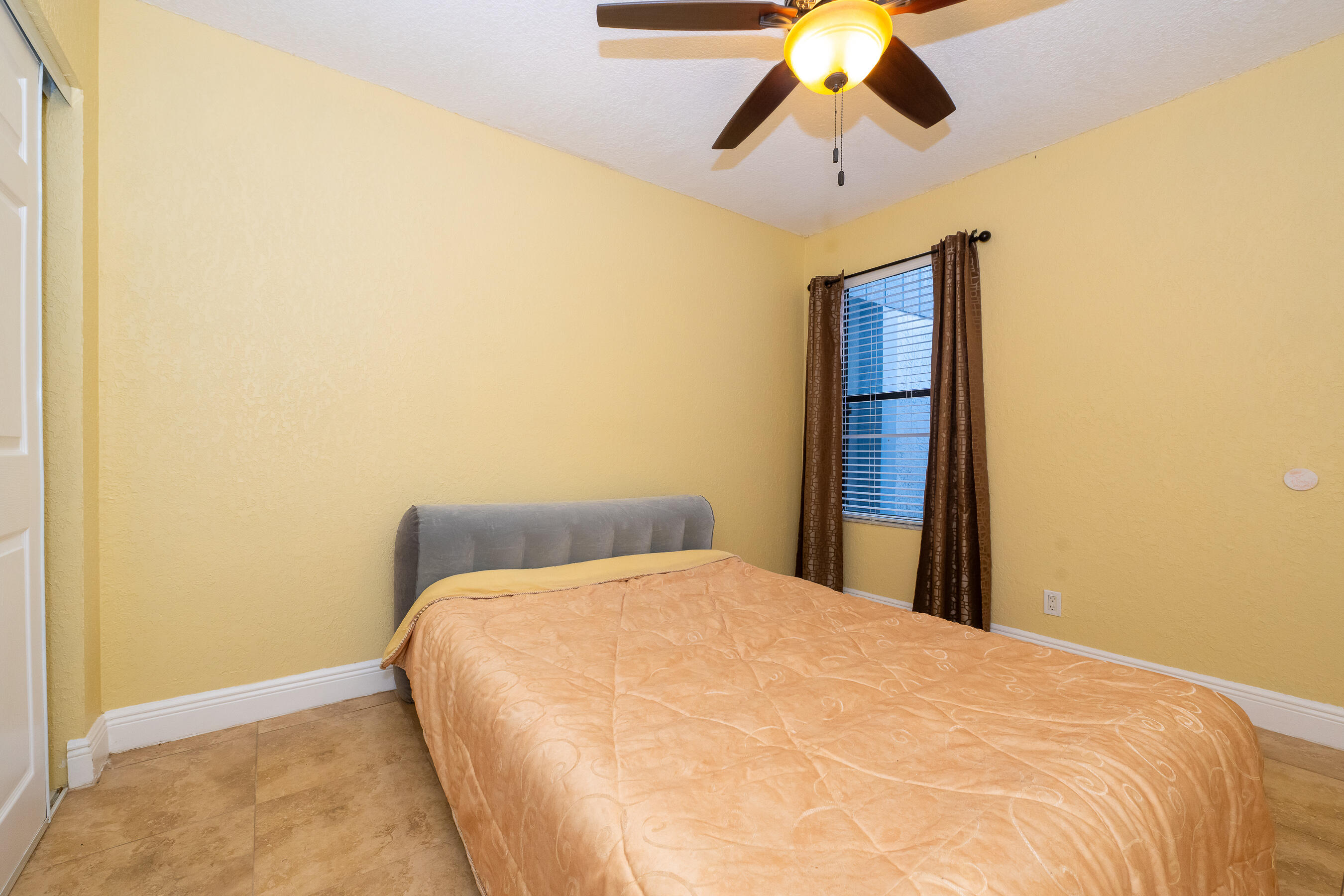 6020 NW 3rd Street 6020