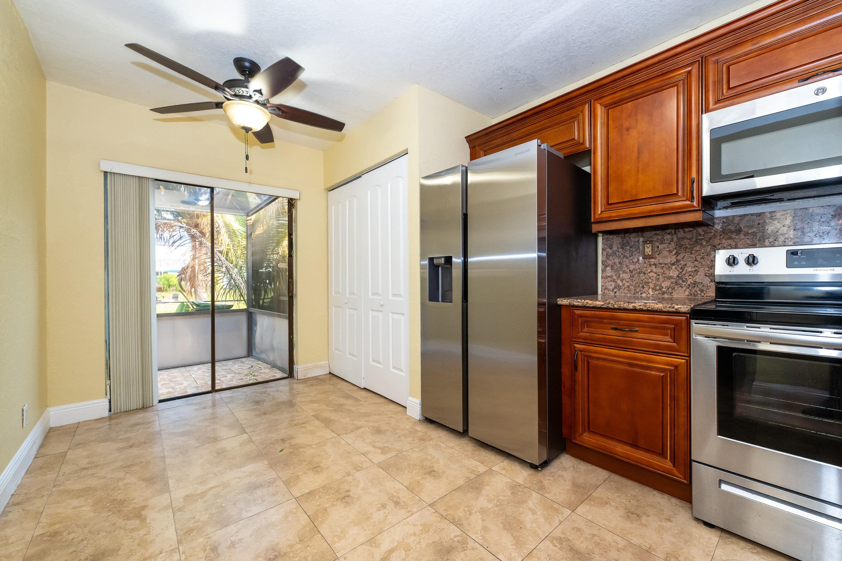 6020 NW 3rd Street 6020
