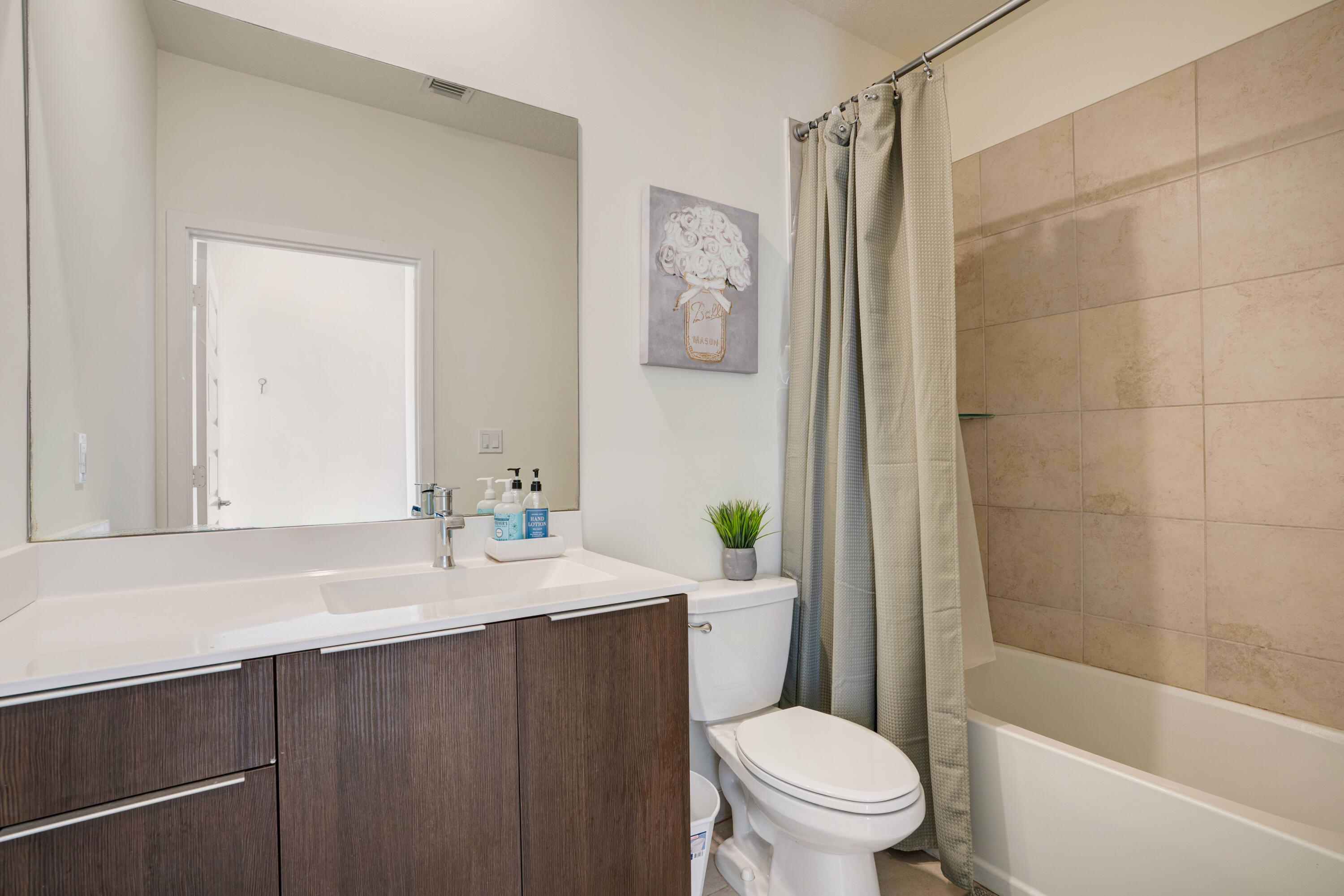 4725 NW 85th Avenue Unit 43