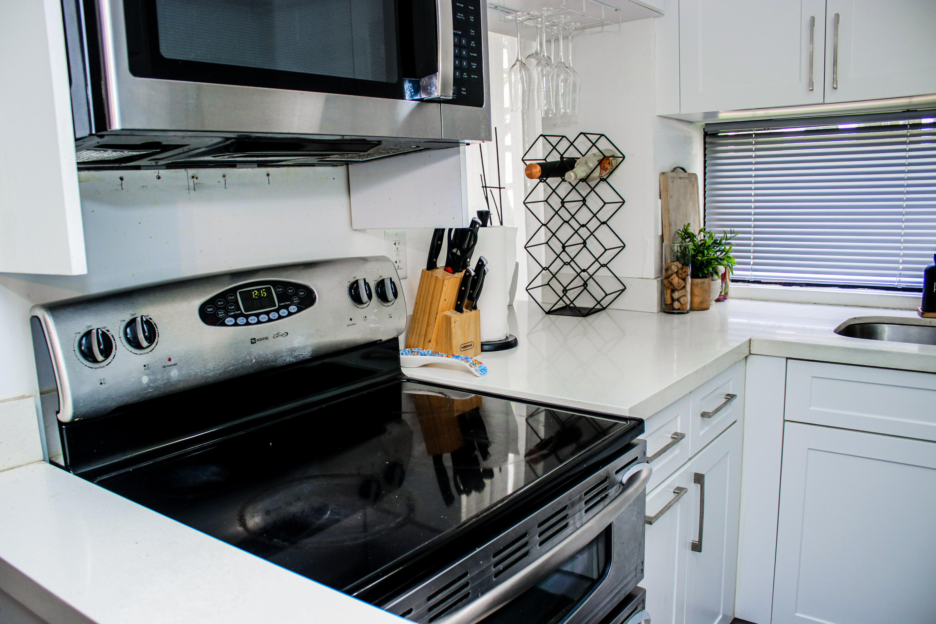 17011 N BAY Road 104