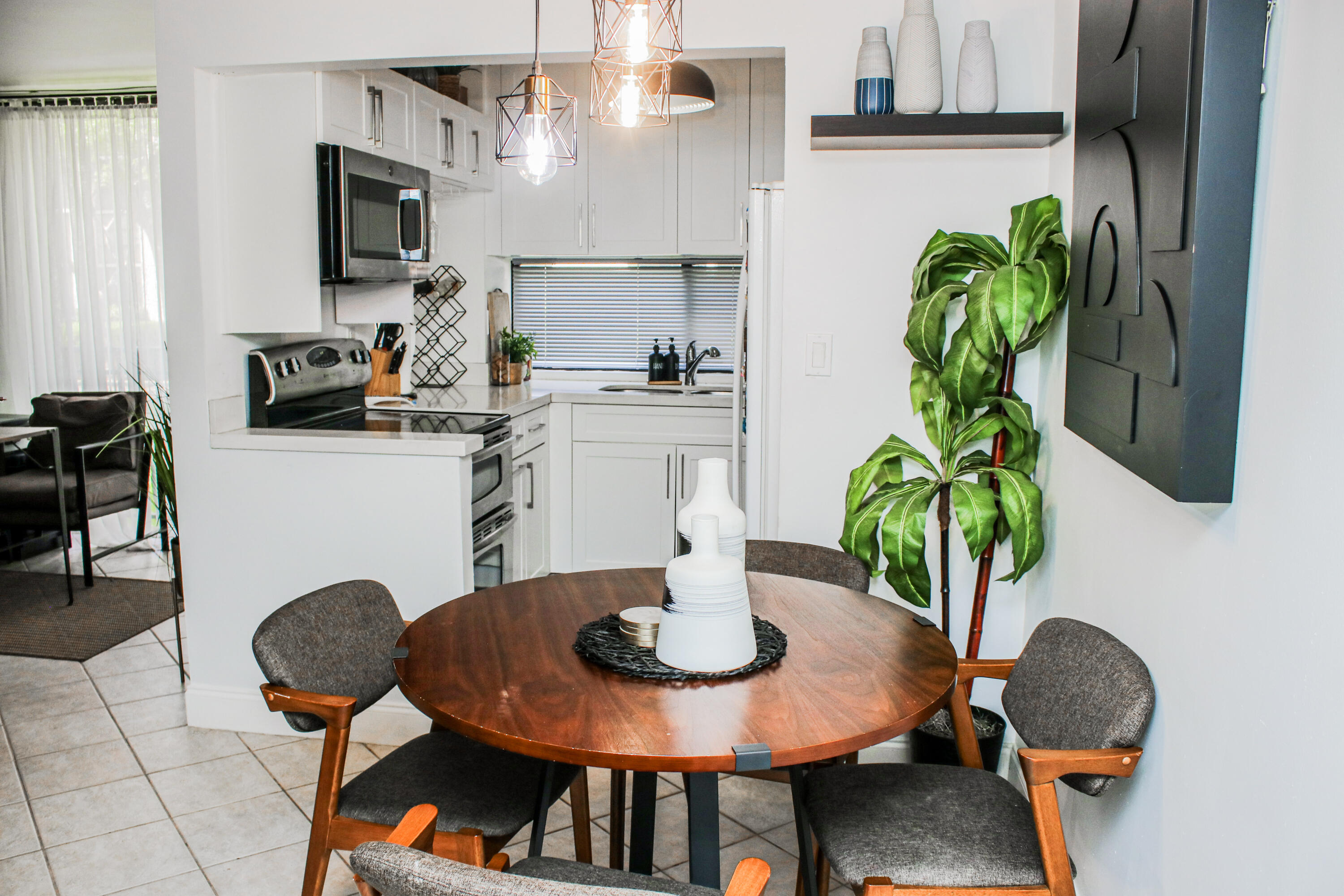 17011 N BAY Road 104