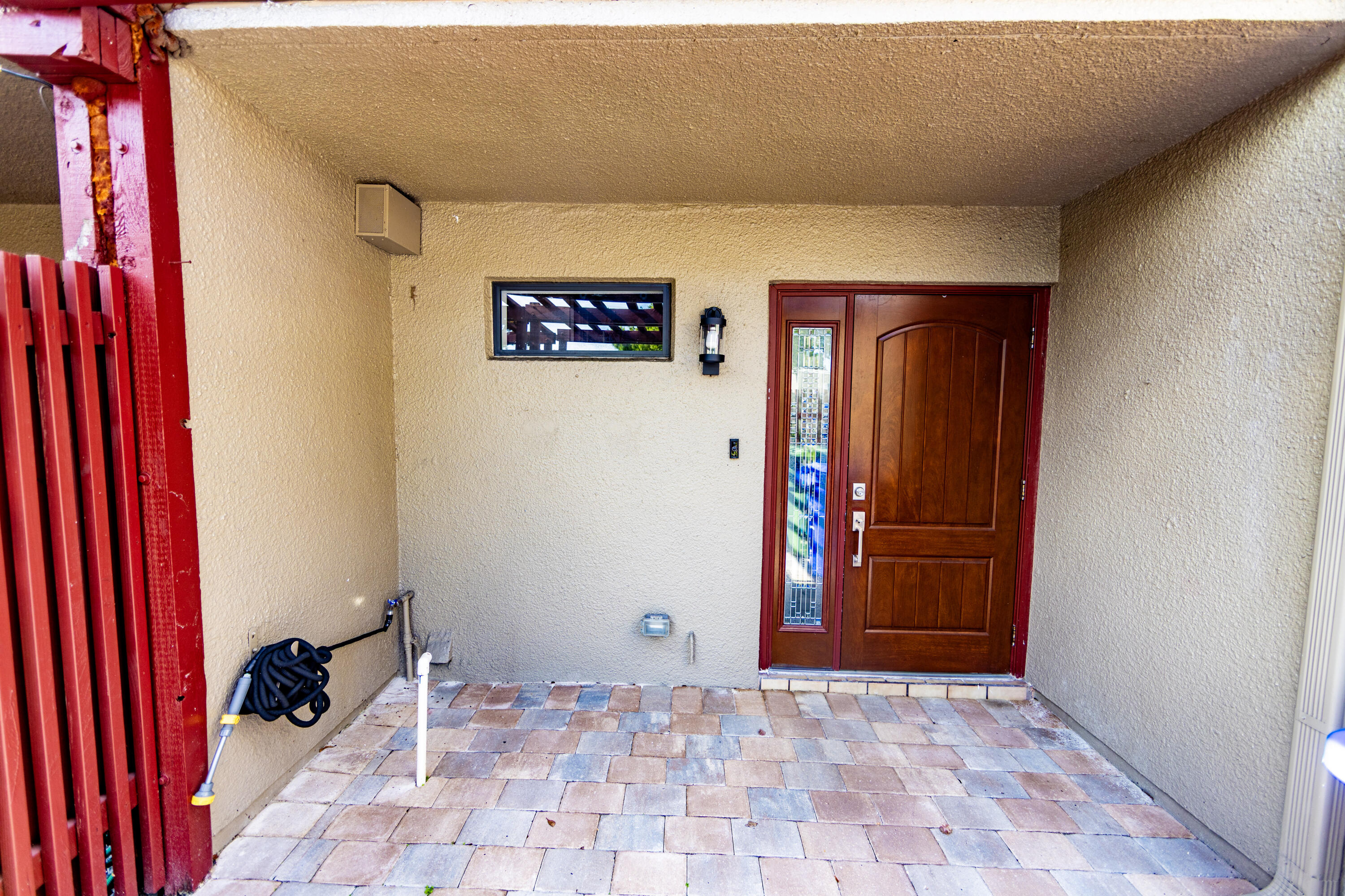 11060 S LAKEVIEW Drive 11060