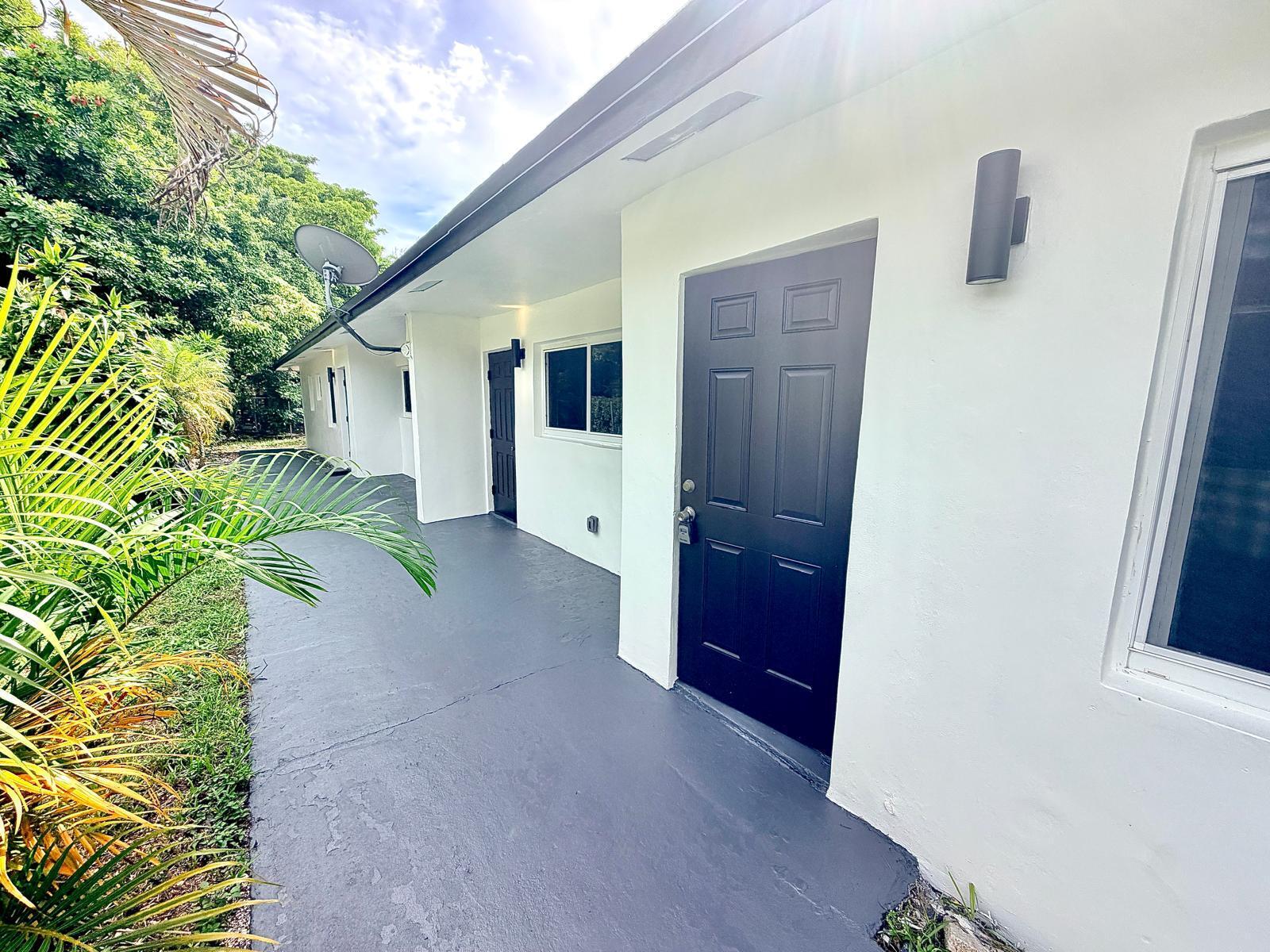 1132 NW 5TH Court 1