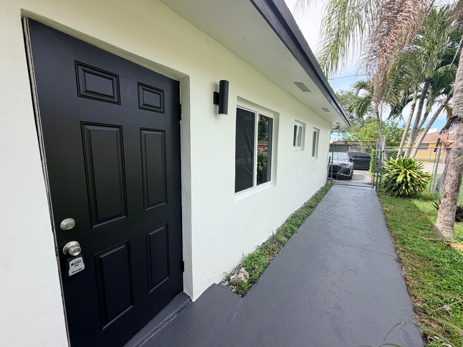 1132 NW 5TH Court 1