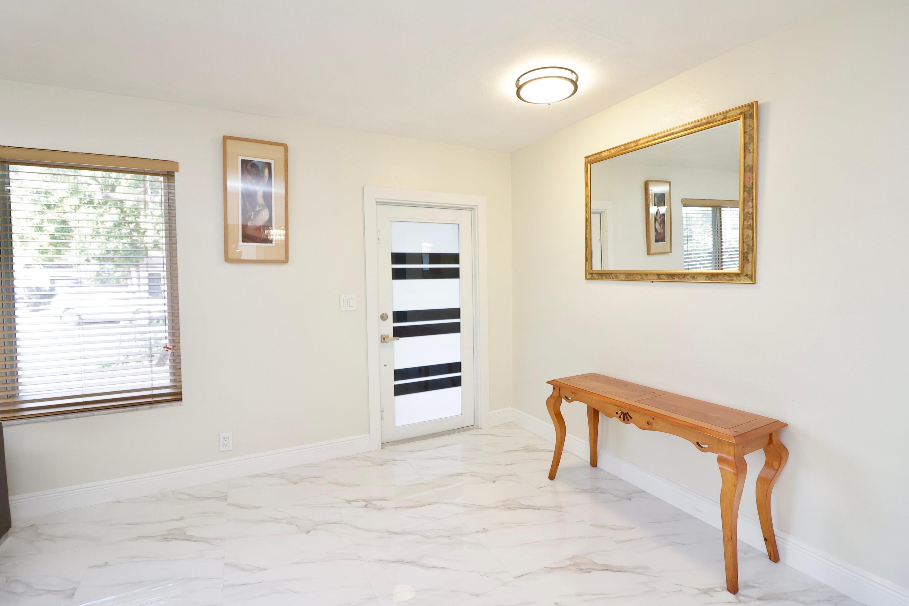 842 NE 154TH Street
