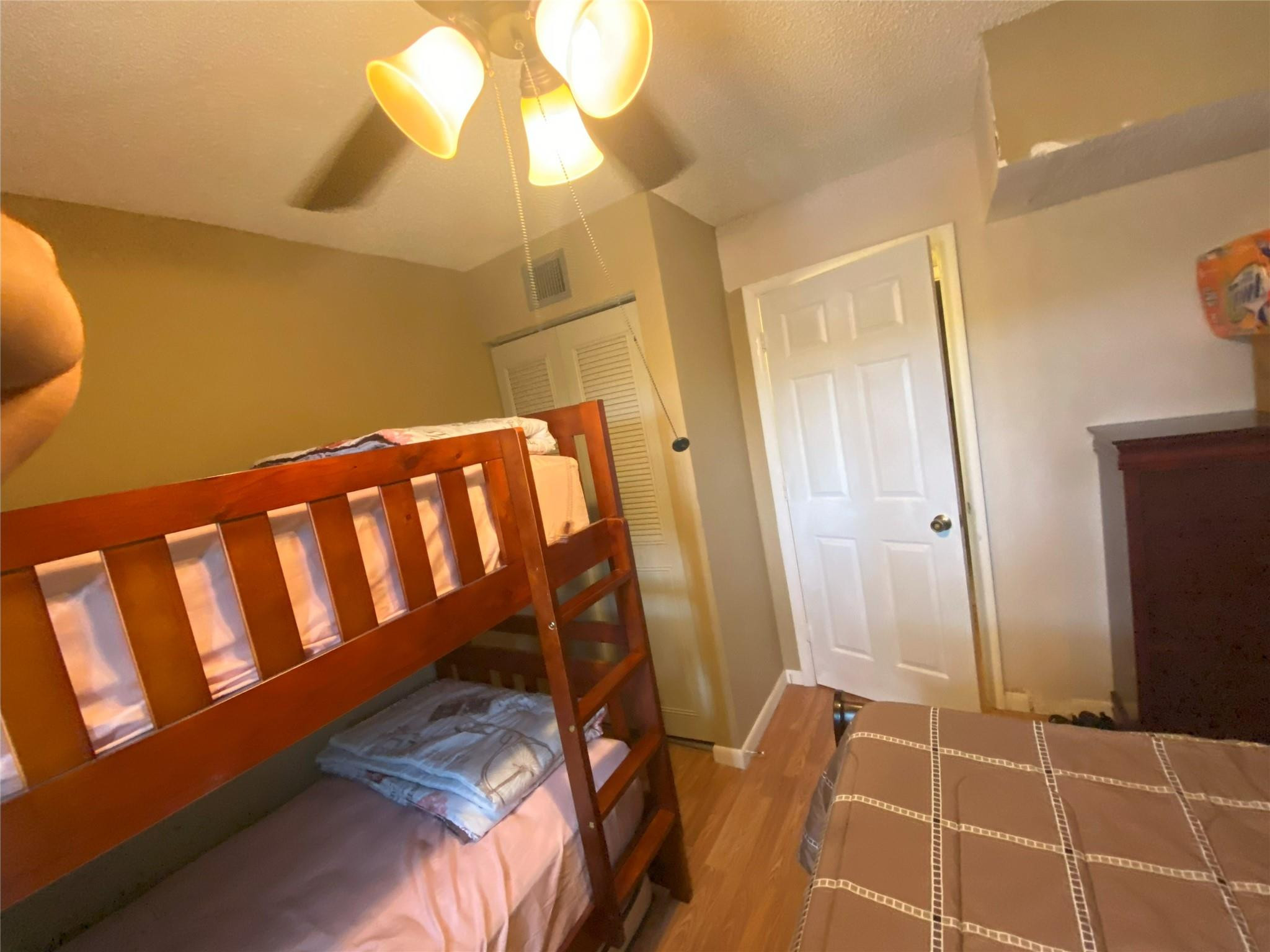 821 SKY PINE Way B2
