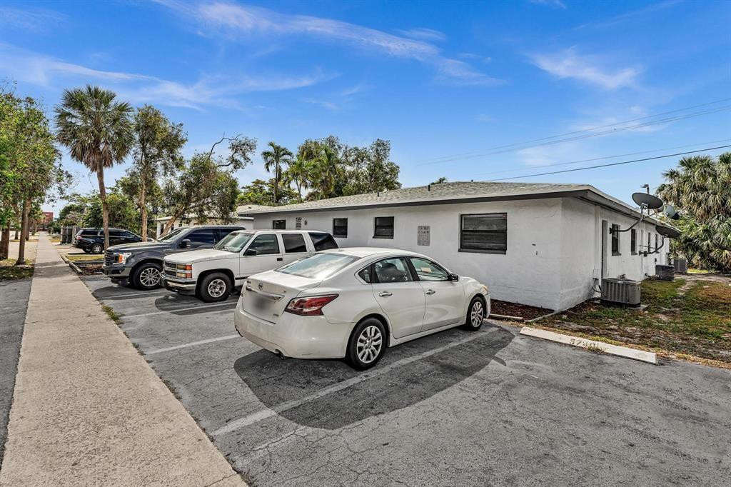 5744 NW 27th Court
