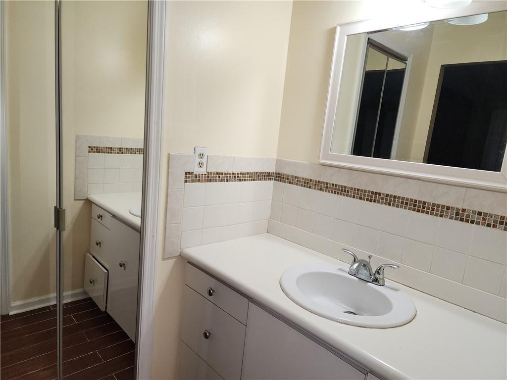 7001 Environ Blvd Unit: 604