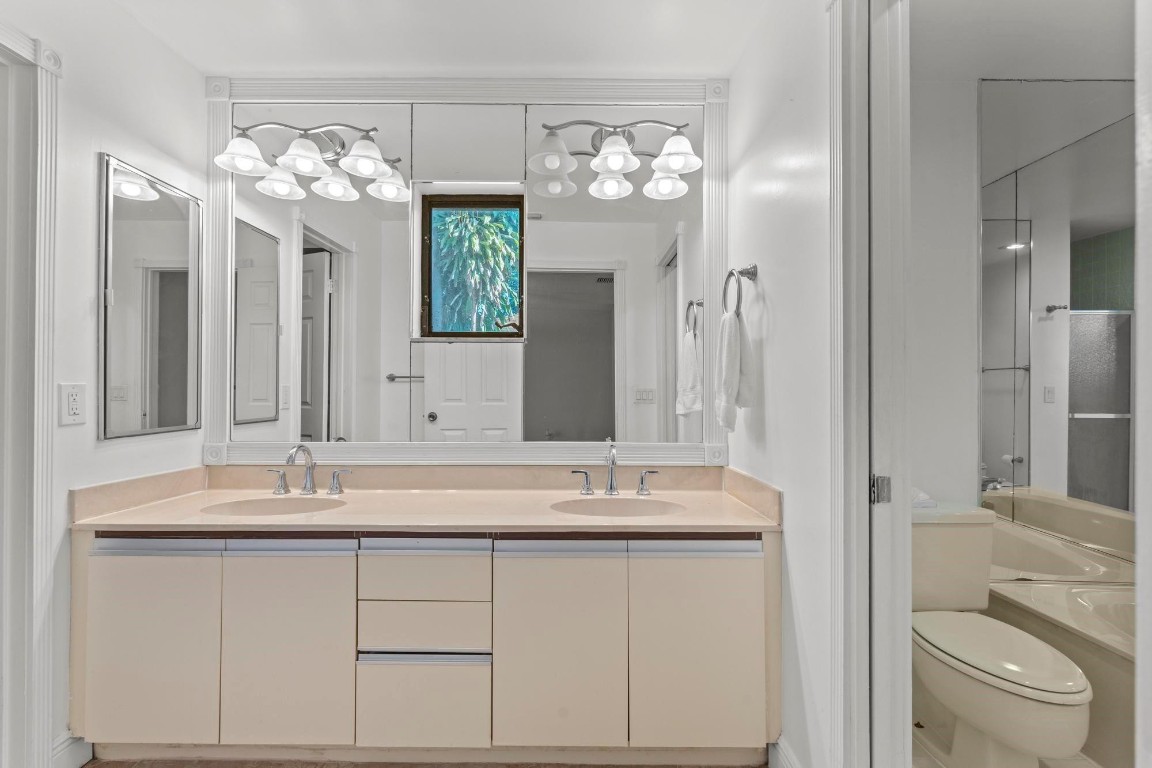 4673 Fountains Drive