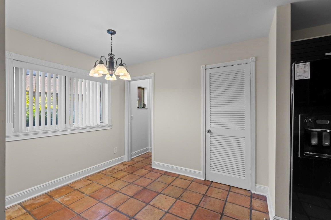 4673 Fountains Drive