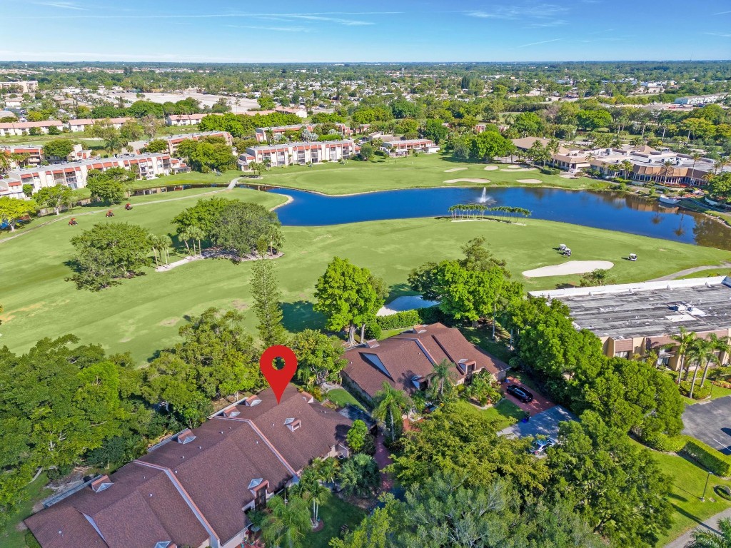 4673 Fountains Drive