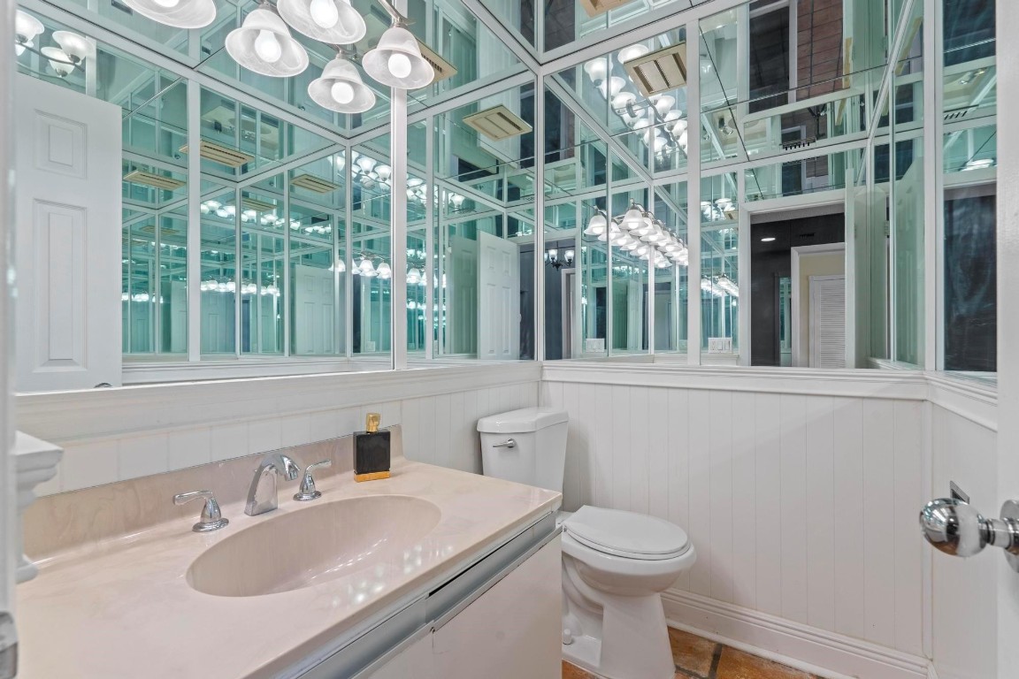 4673 Fountains Drive