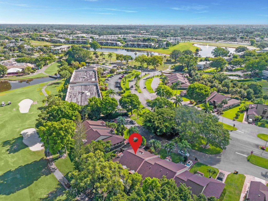 4673 Fountains Drive