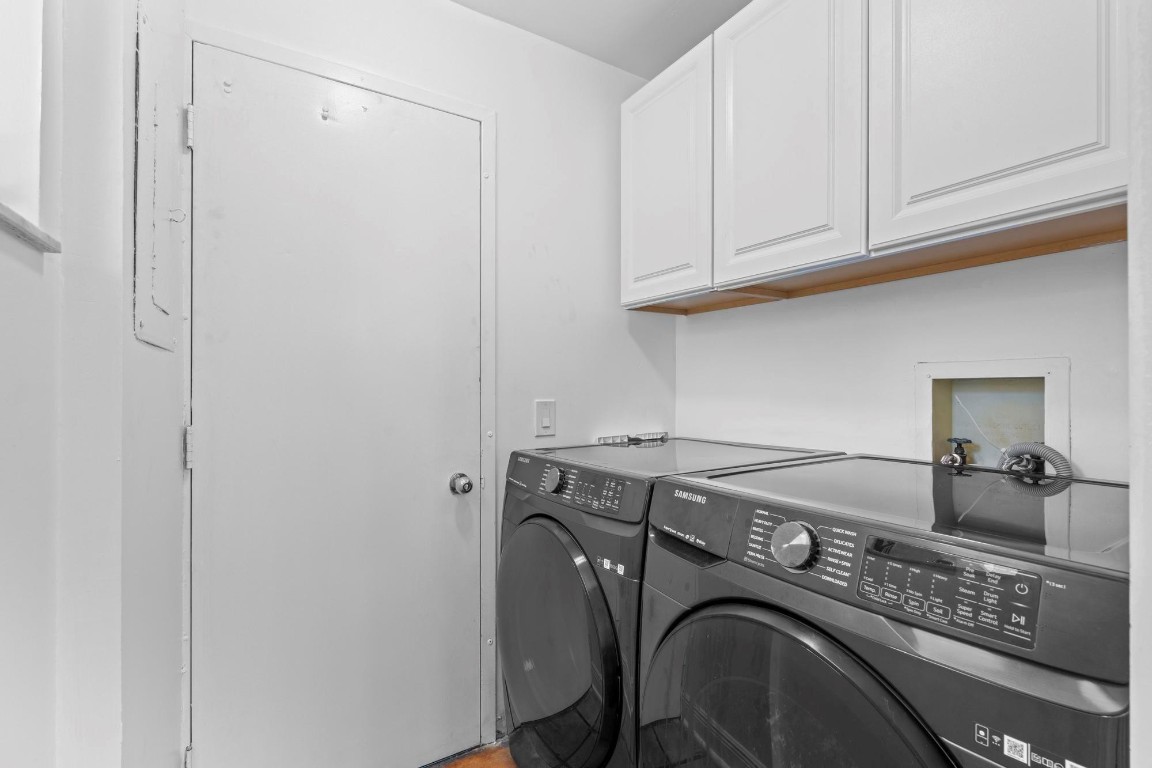 4673 Fountains Drive