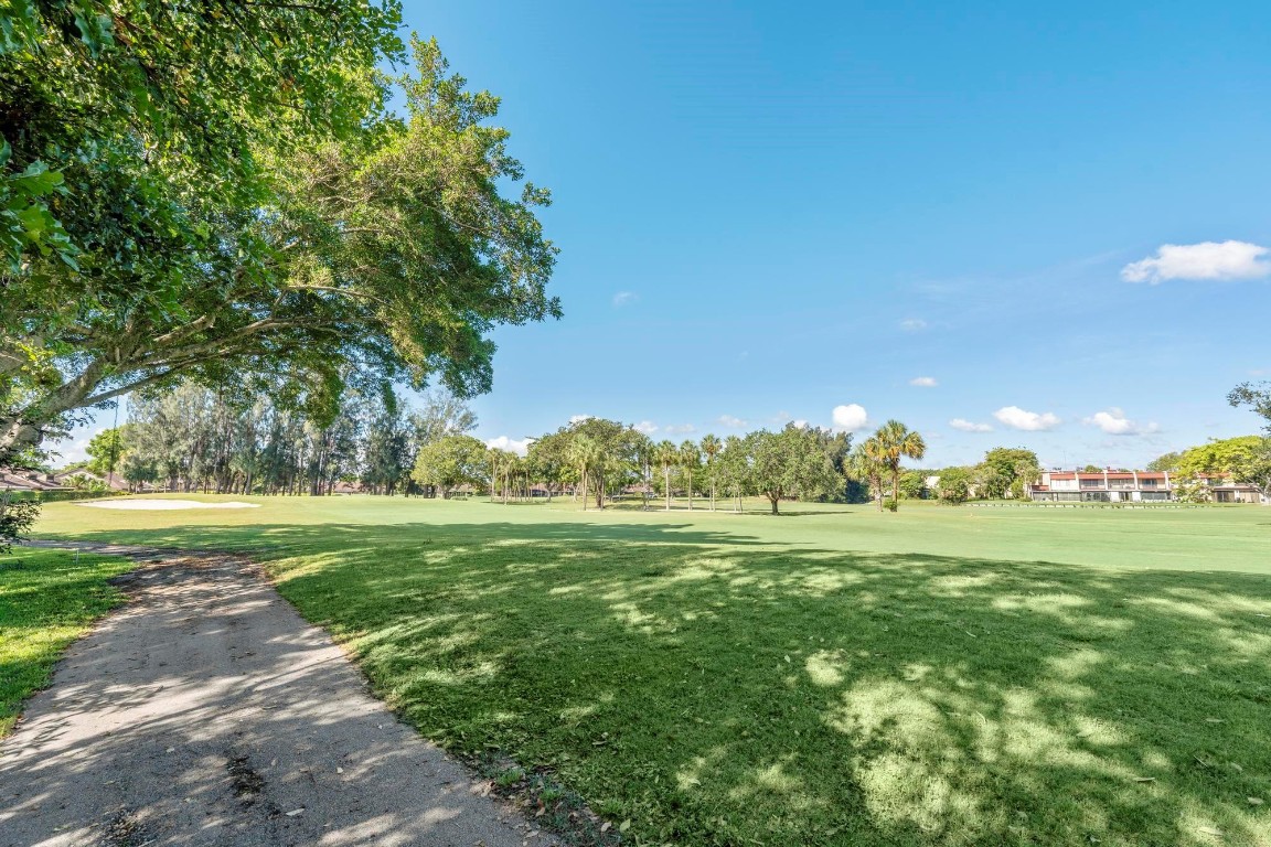 4673 Fountains Drive