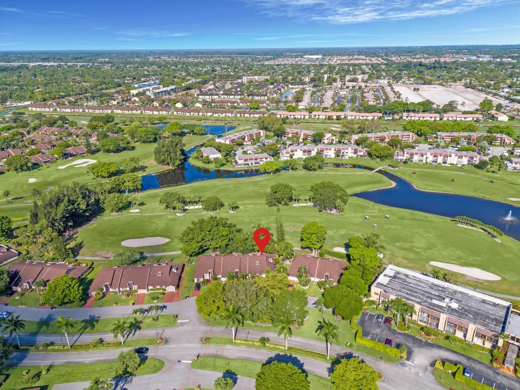 4673 Fountains Drive