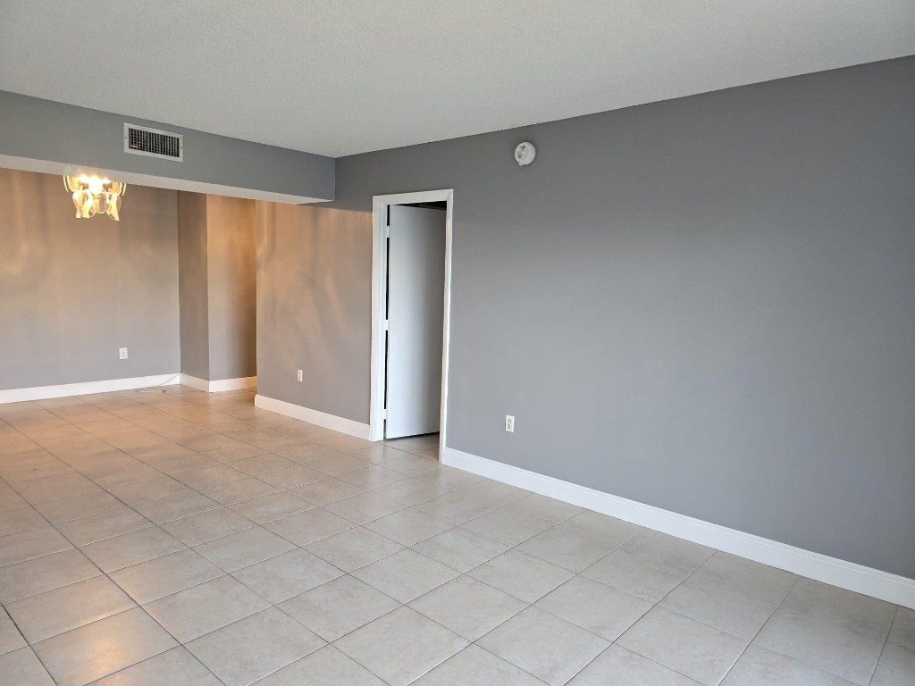 4168 Inverrary Dr 410