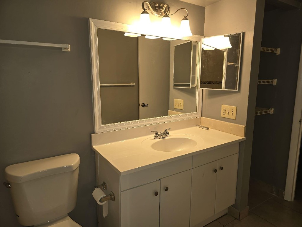 4168 Inverrary Dr 410