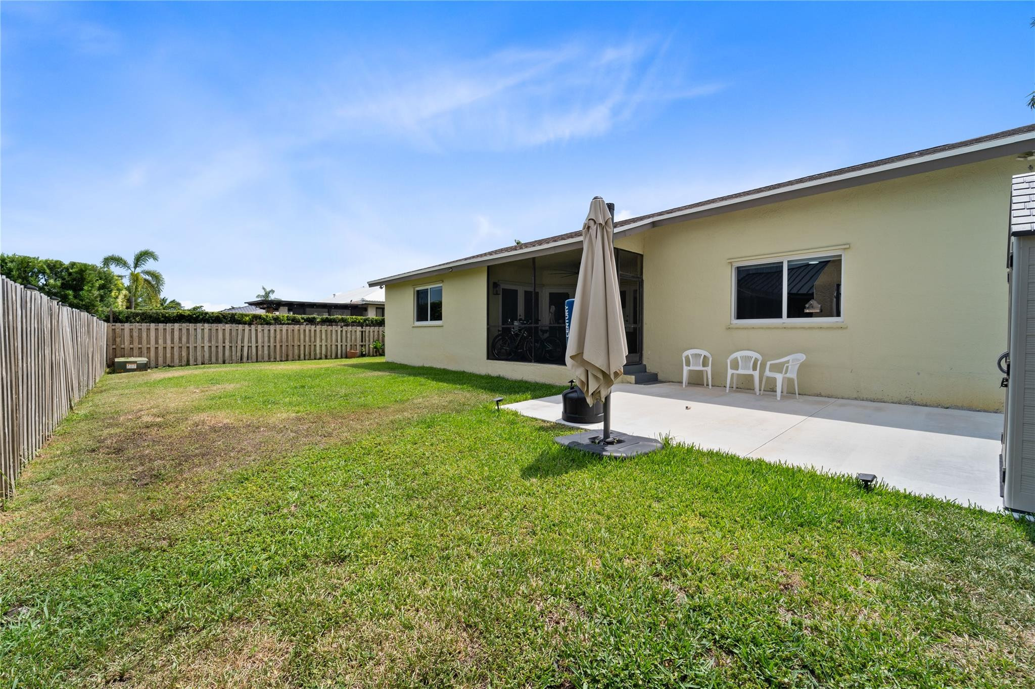 20131 SW 80 AV