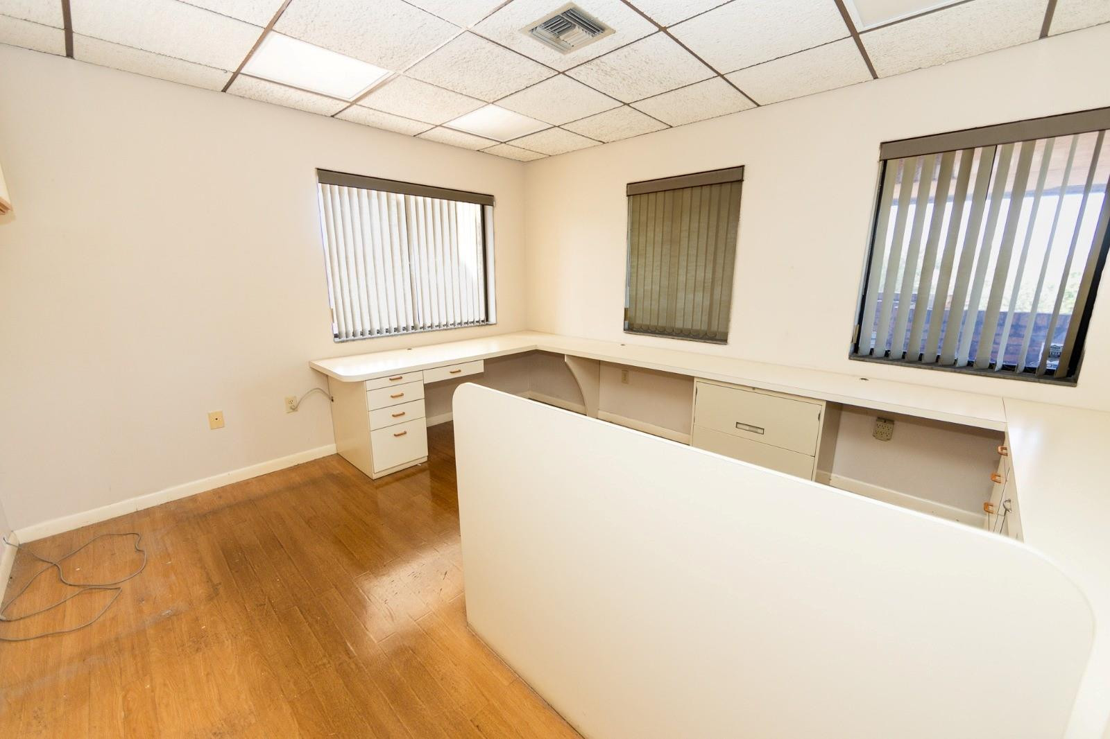 300 NW 70th Ave 301