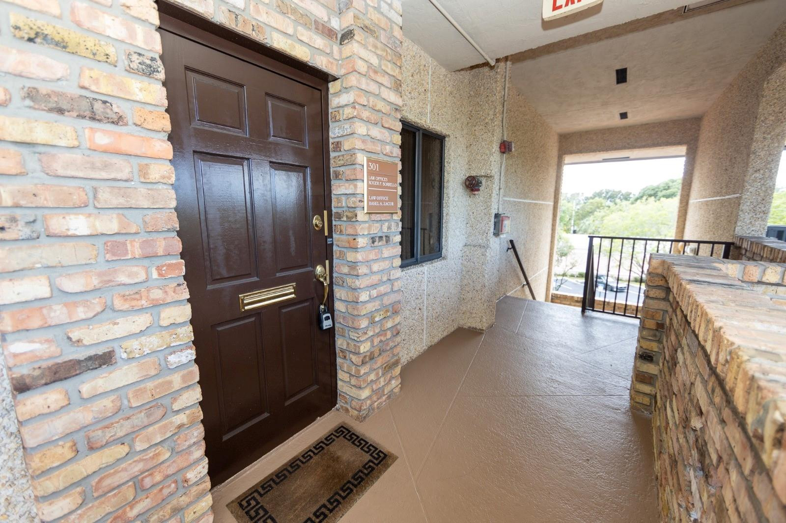 300 NW 70th Ave 301