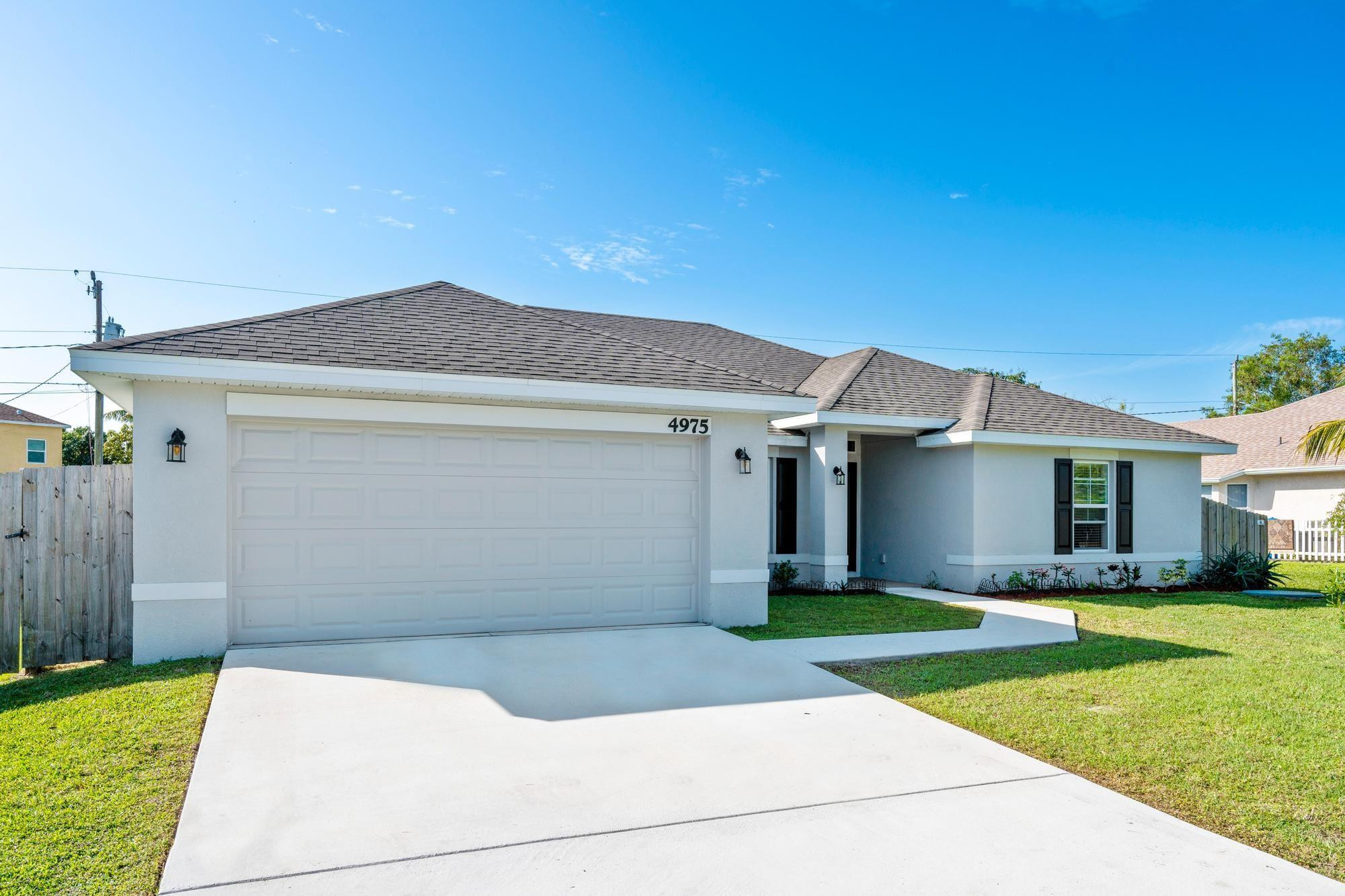 4975 NW Fitzgerald Ave