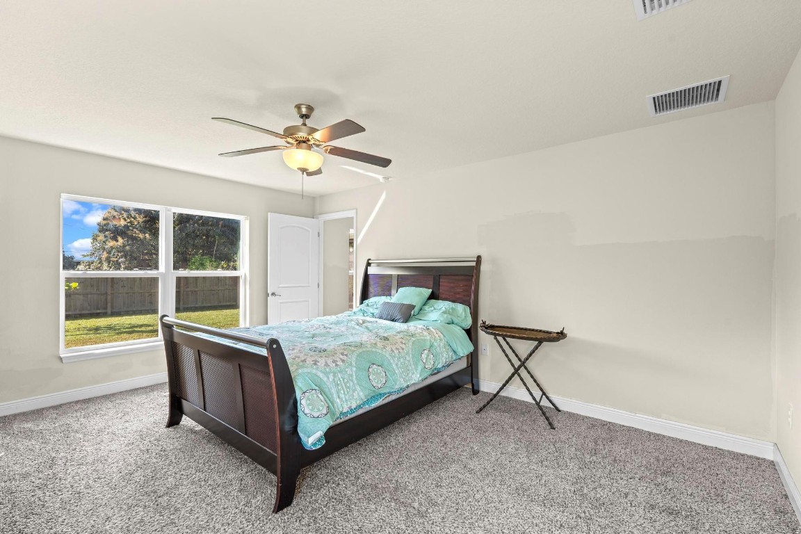 4975 NW Fitzgerald Ave