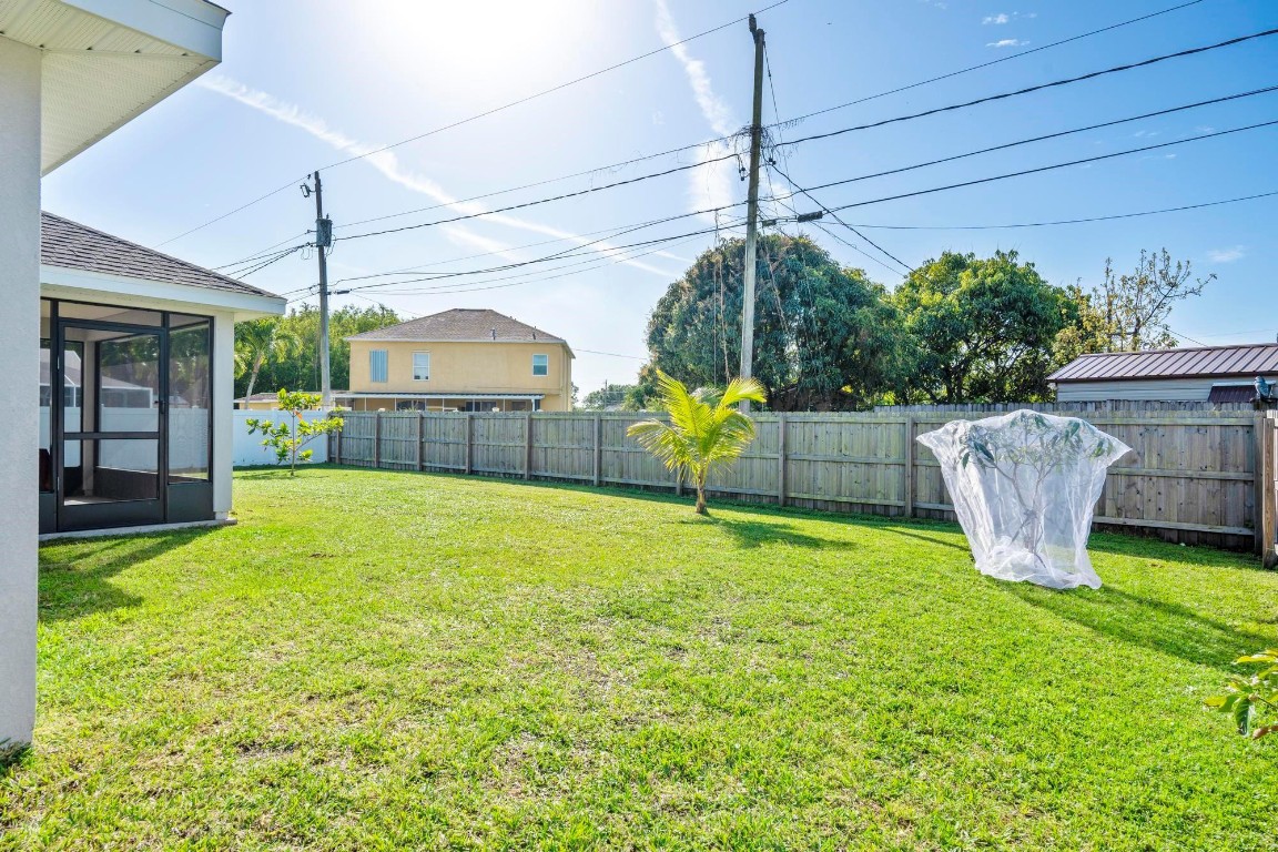 4975 NW Fitzgerald Ave