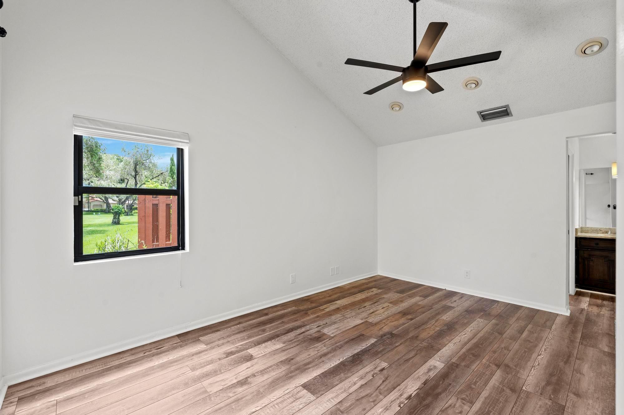 2385 Tallahassee