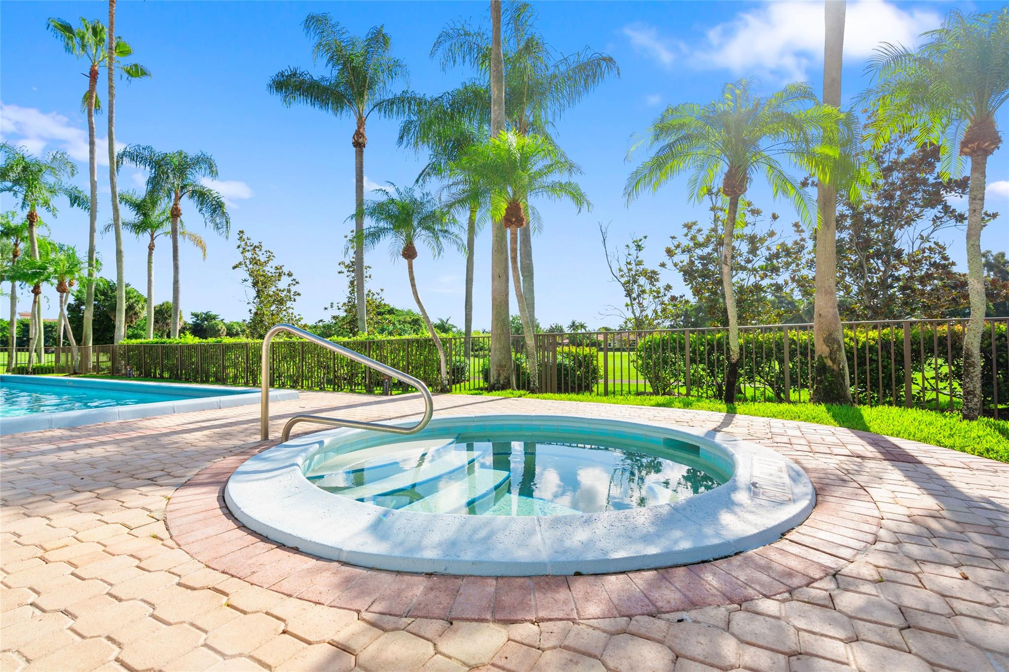 602 SW 158th Ter