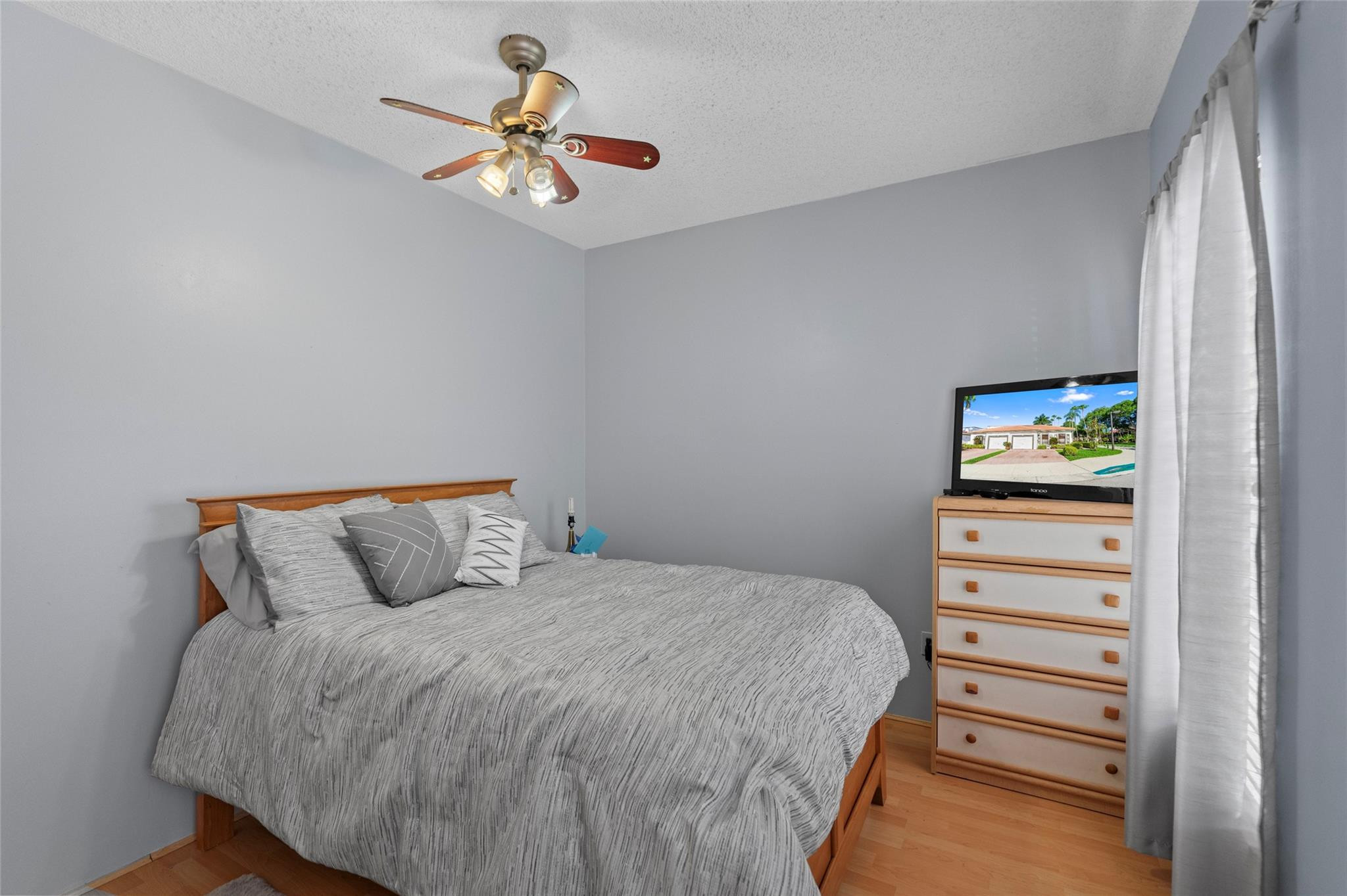 602 SW 158th Ter
