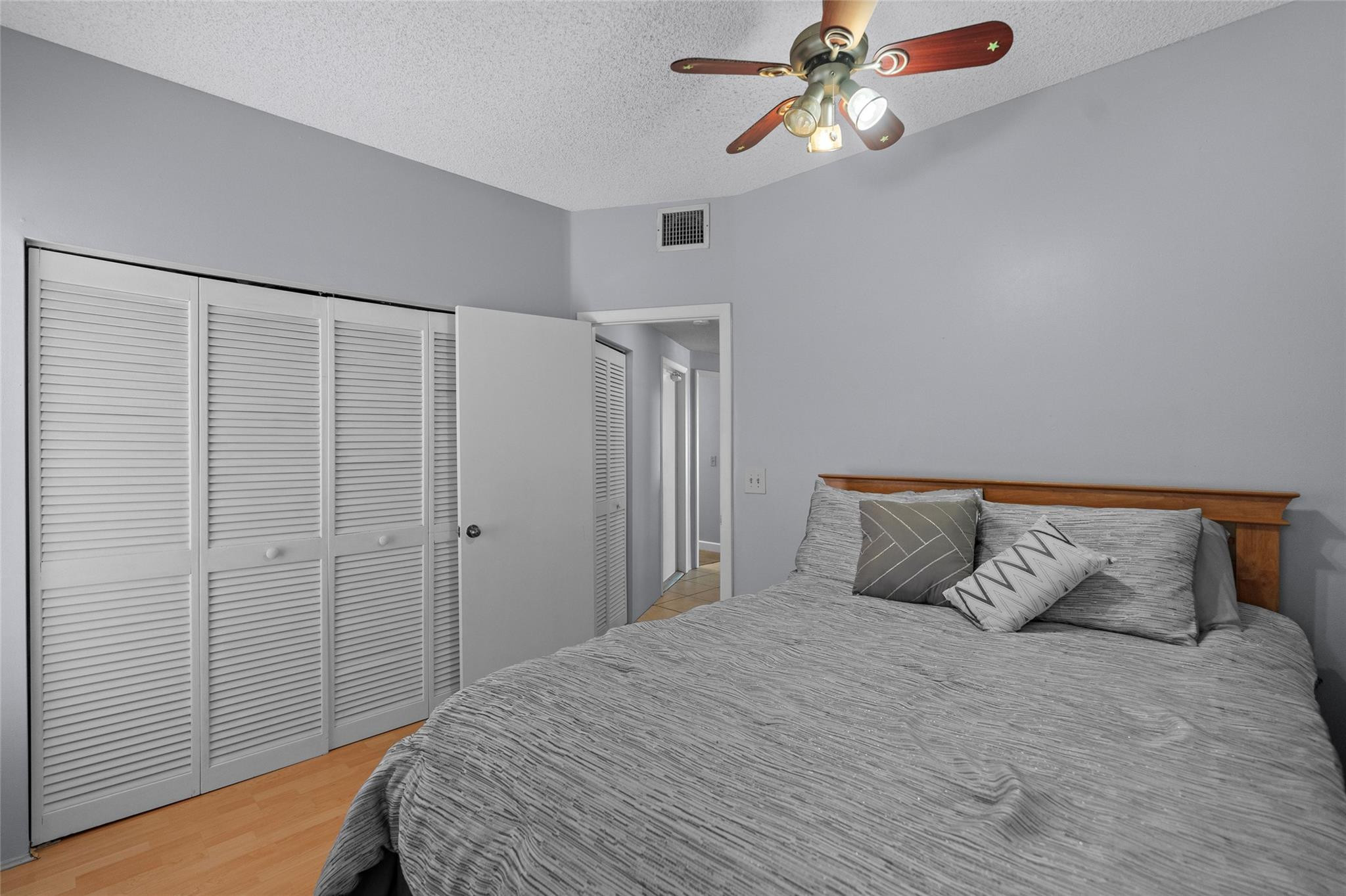 602 SW 158th Ter