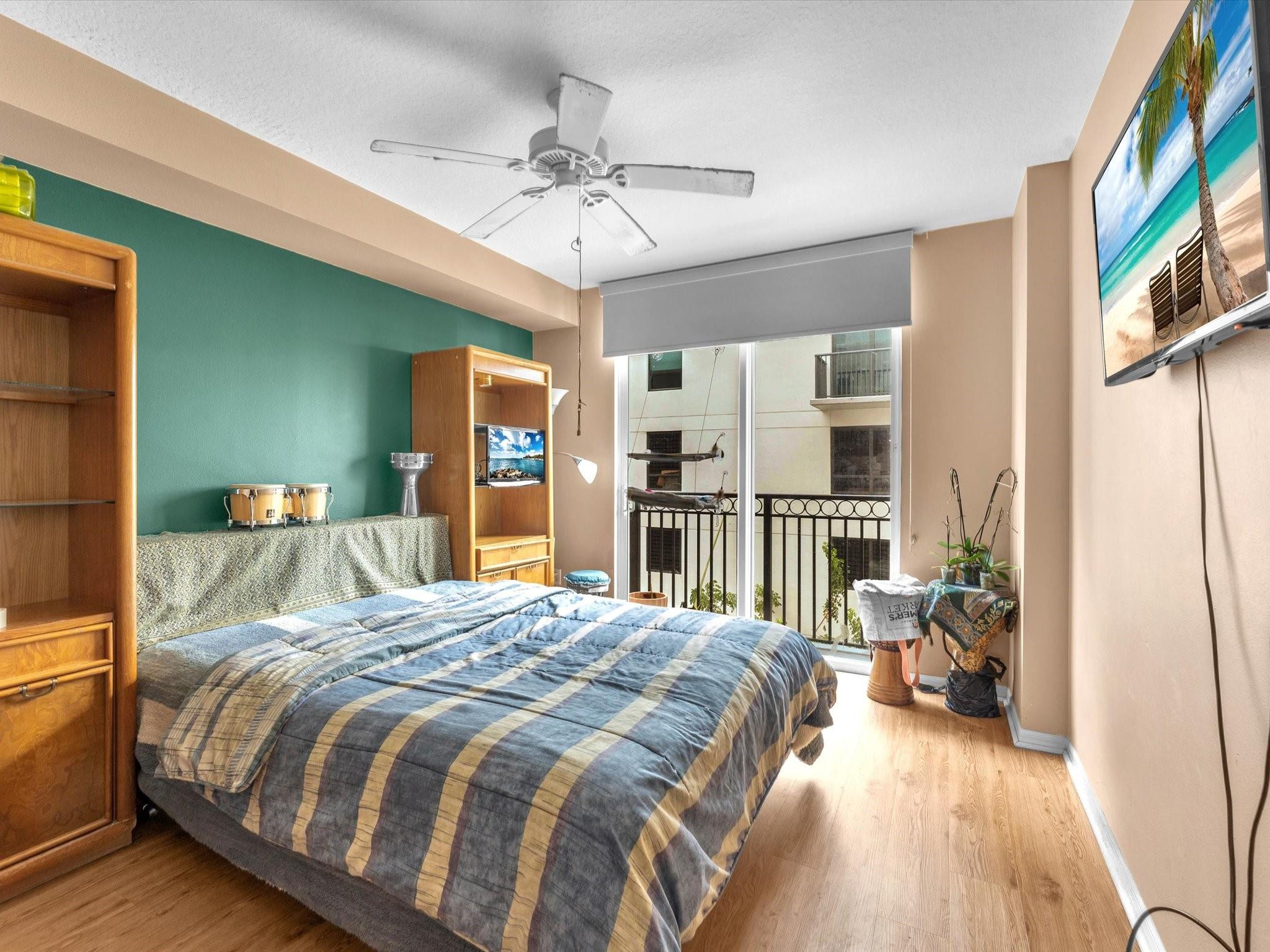 600 S Dixie Highway 339