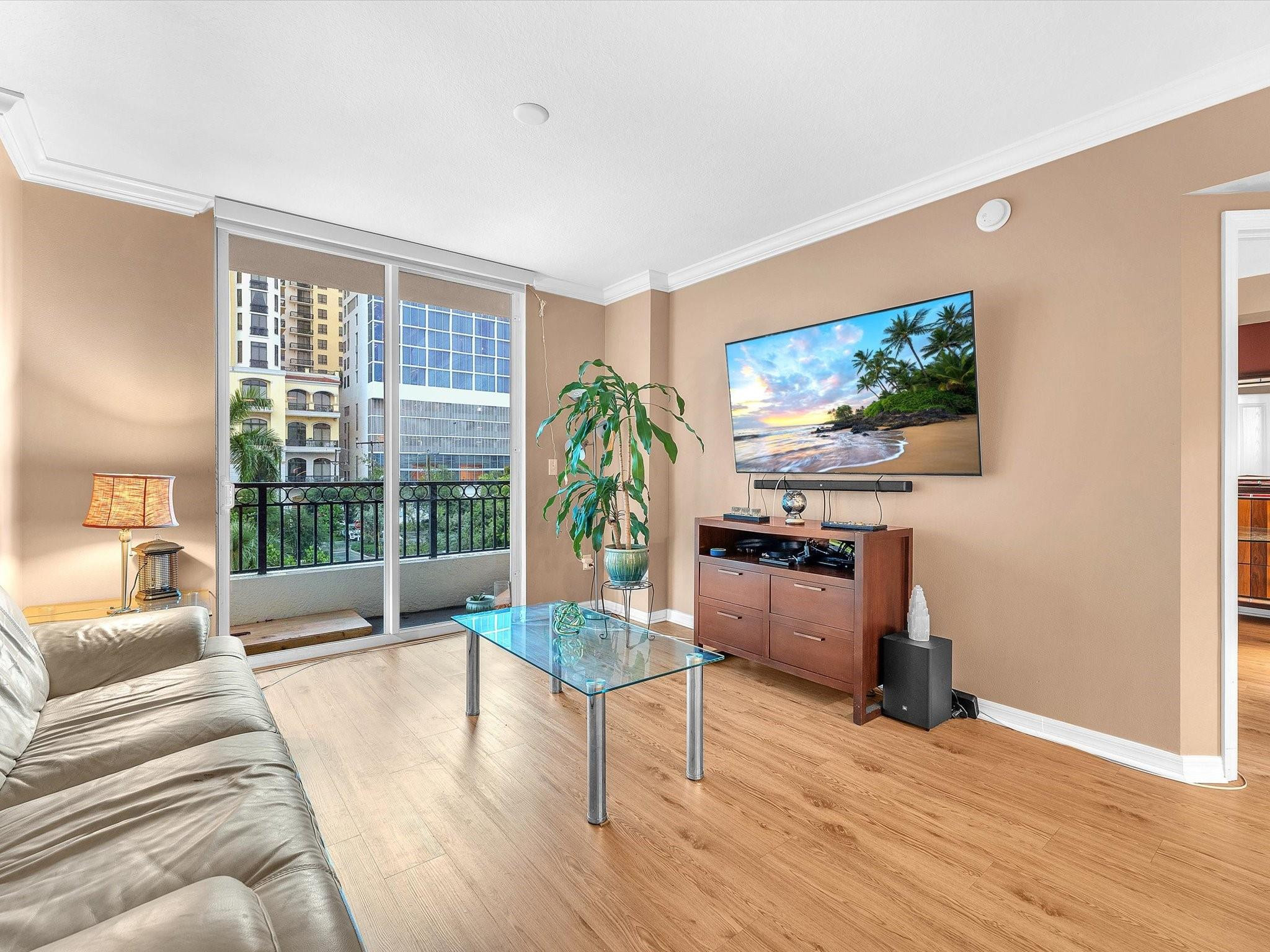 600 S Dixie Highway 339